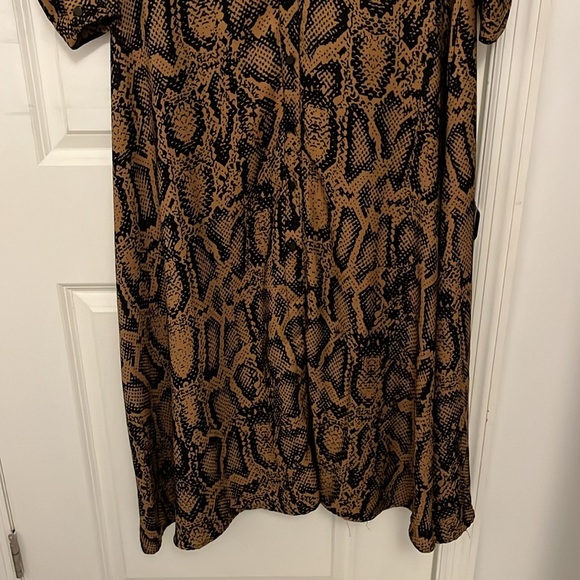 Animal print dress - Picture 3 of 6